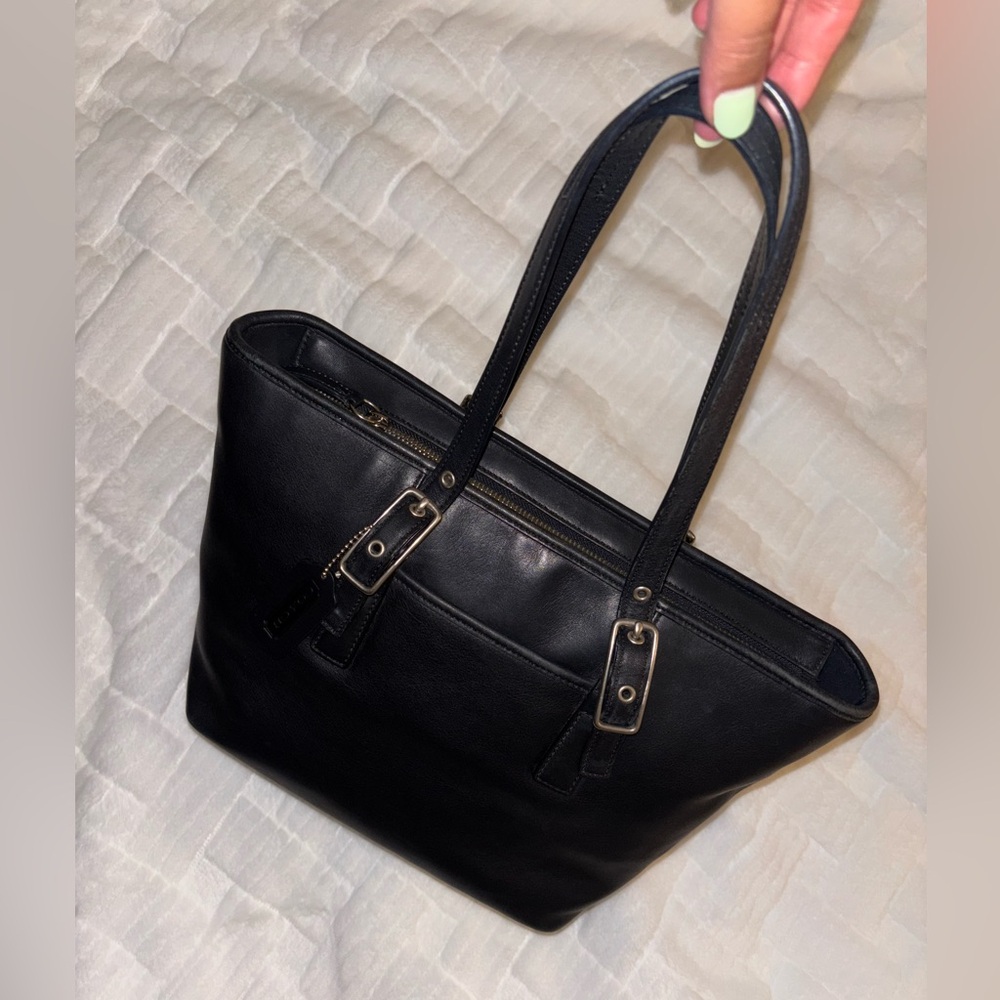 Vintage ✨ Coach Black Tote Medium Legacy 9847